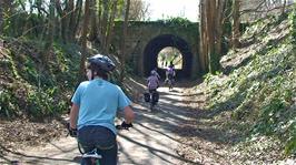 Following the Two Tunnels cycle path from Midford towards Wellow